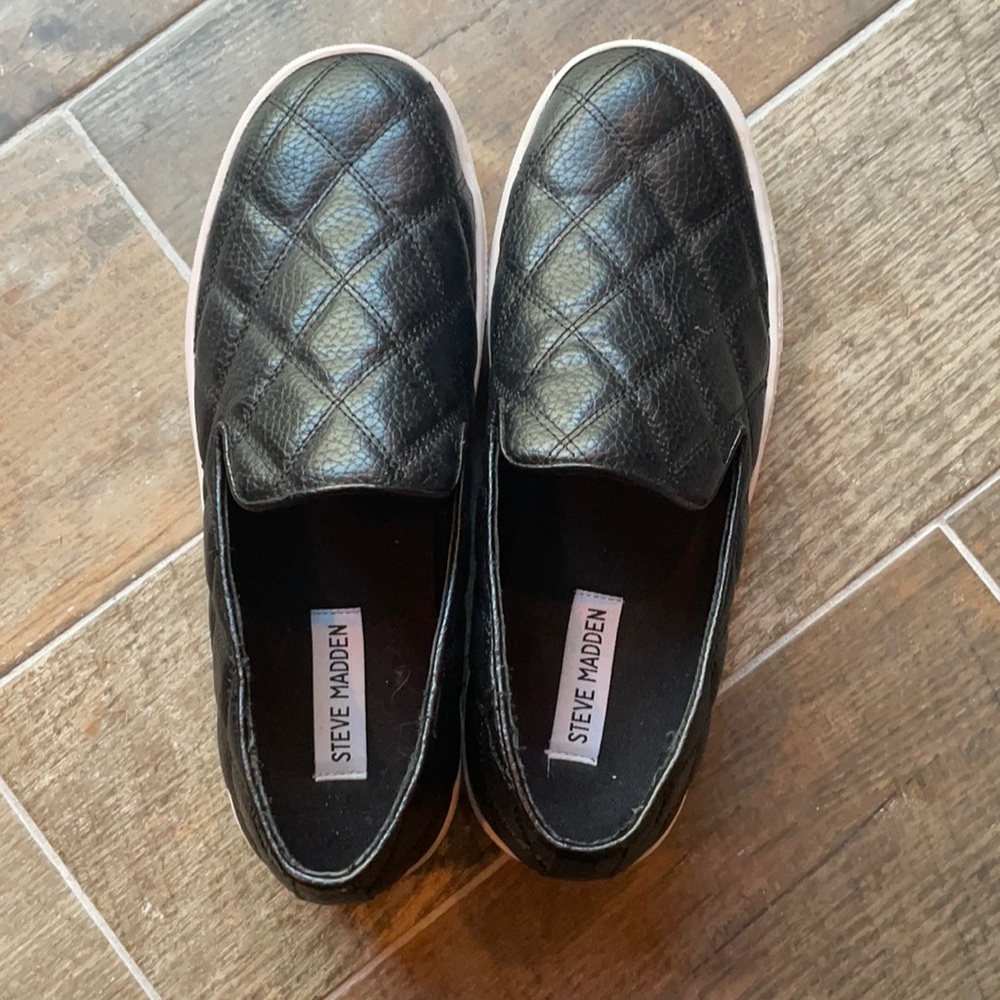Steve Madden slide on sneakers